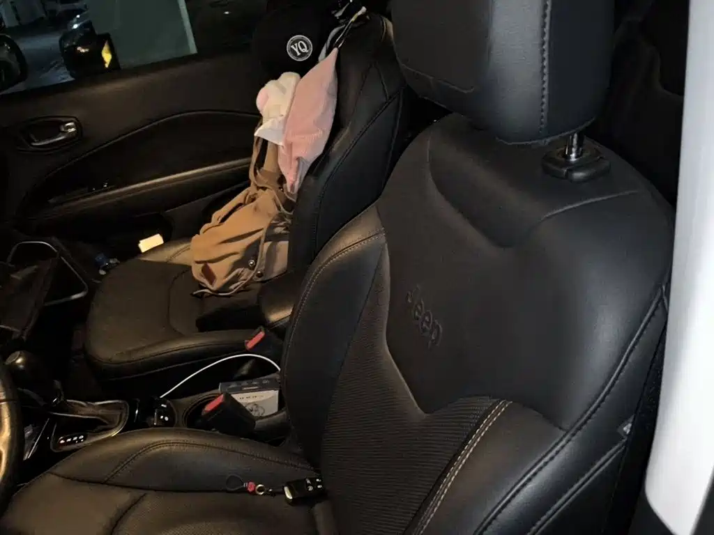 Jeep Compass — миниатюра 11
