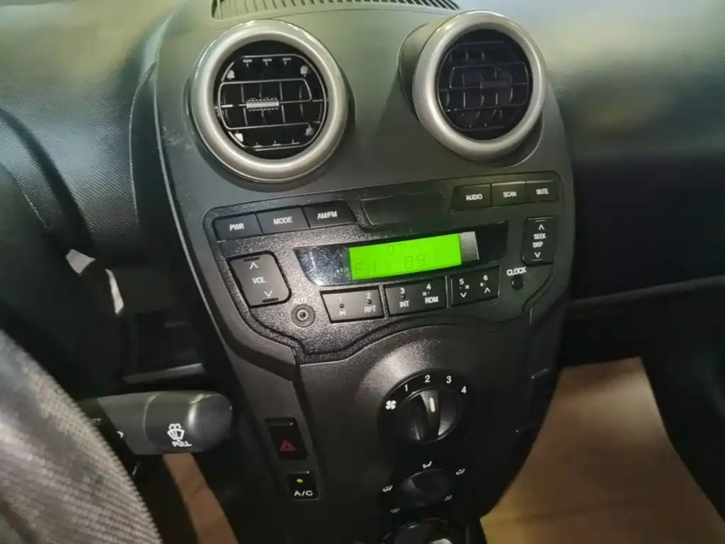 BYD F0 — миниатюра 13