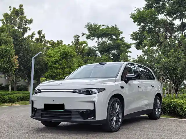 2025 Leapmotor C10