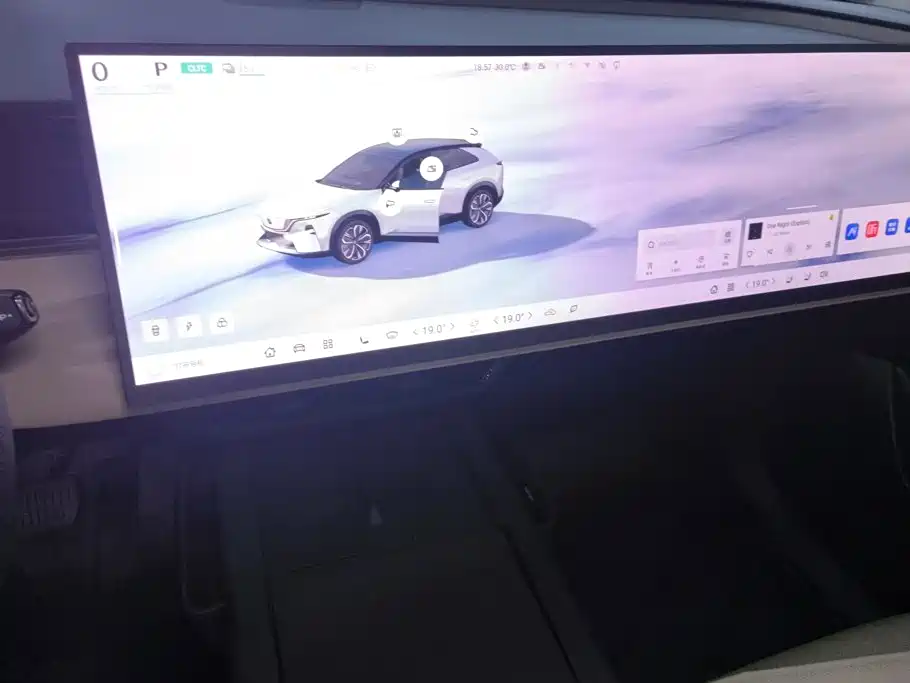 Mazda EZ-60 — миниатюра 13