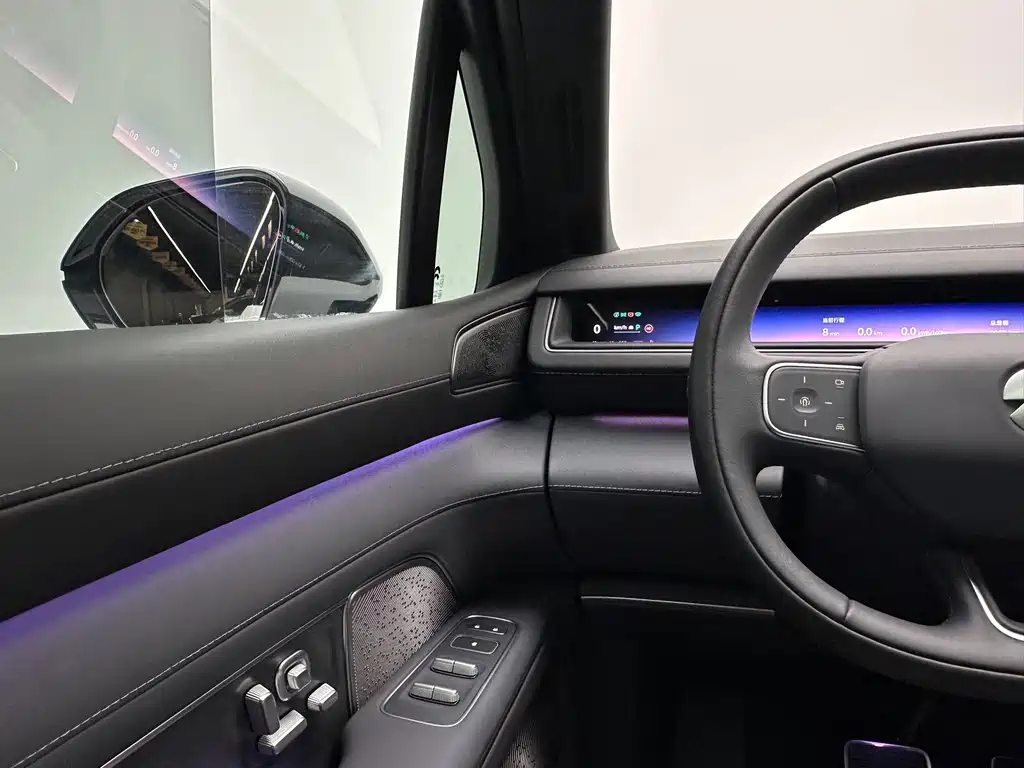 NIO ES8 — миниатюра 19
