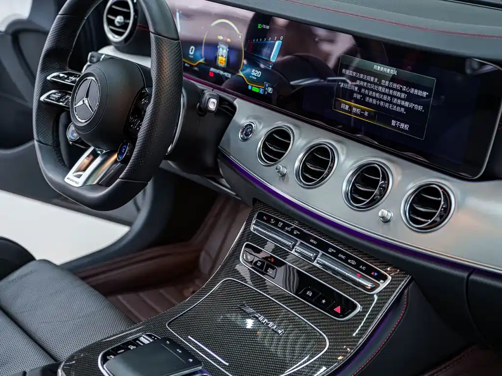 MERCEDES-BENZ E CLASS AMG