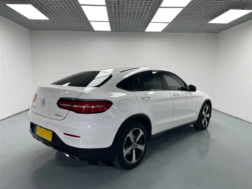 Mercedes-Benz GLC 2017 GLC 200 4MATIC SUV