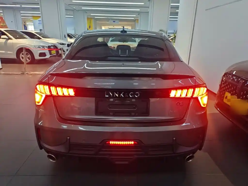 Lynk & Co 03 — миниатюра 6