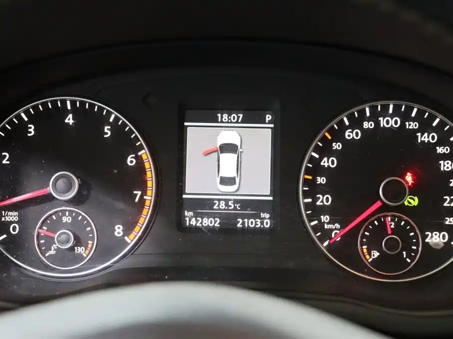Volkswagen Passat — миниатюра 7