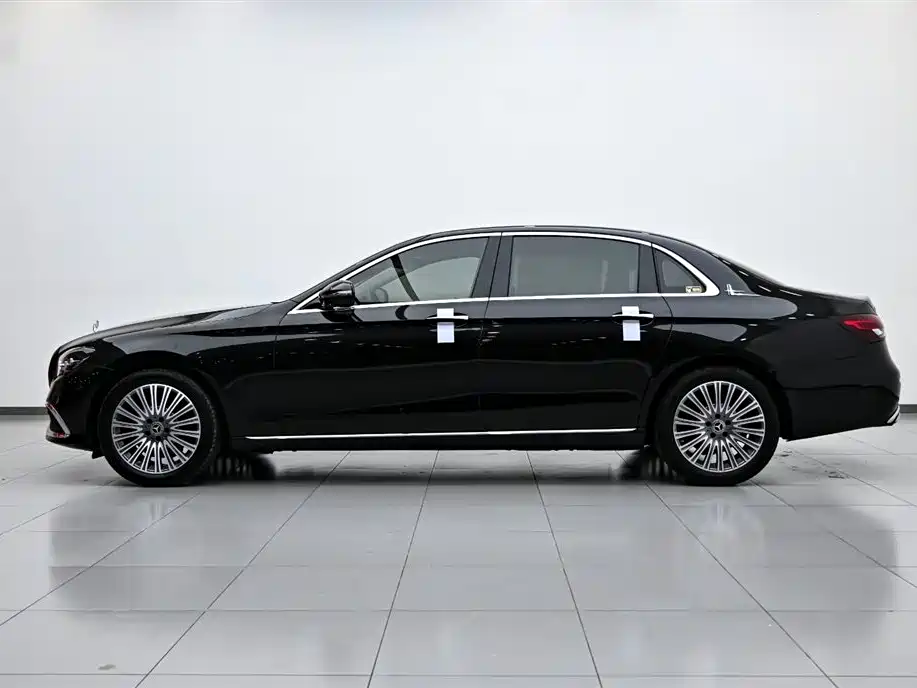 Mercedes-Benz E-Class E 2023 E 300 L Luxury