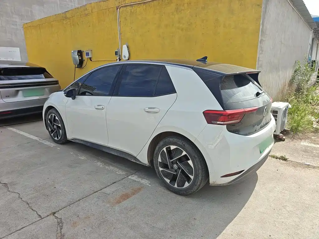 Volkswagen ID.3 — миниатюра 6