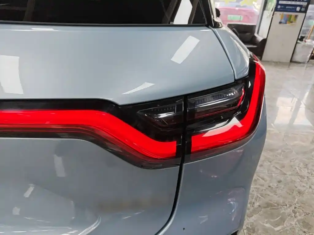 NIO ES6 — миниатюра 8