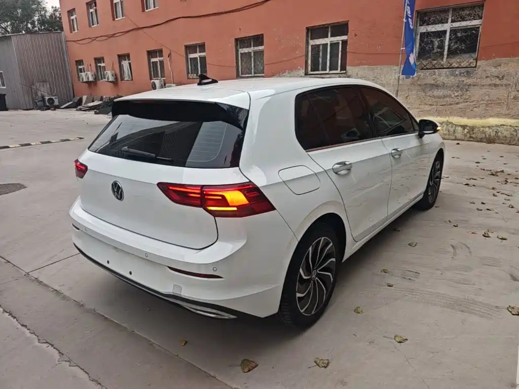 Volkswagen Golf — миниатюра 7