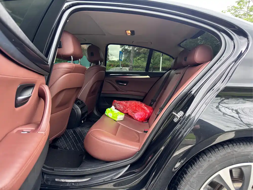 BMW 5 Series 5 2014 520i Elegant