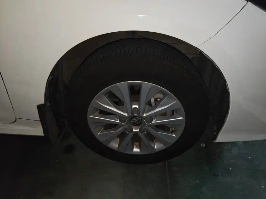 Toyota Corolla — миниатюра 23