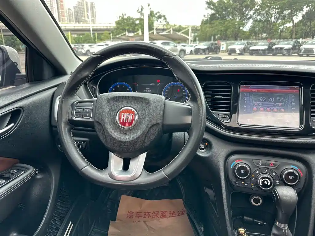 Fiat Viaggio — миниатюра 8