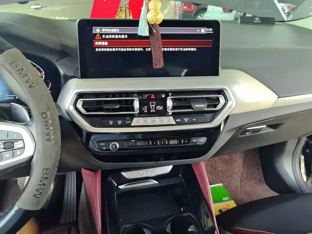 BMW X4 — миниатюра 13