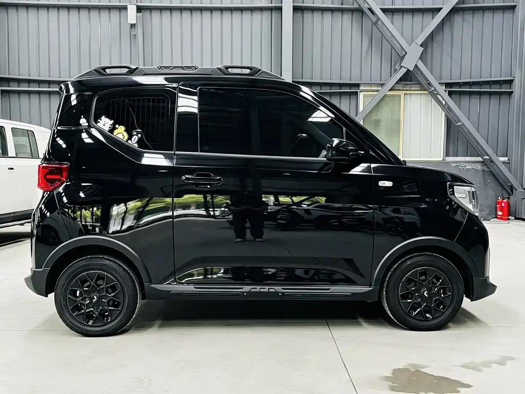 Wuling MINIEV — миниатюра 14