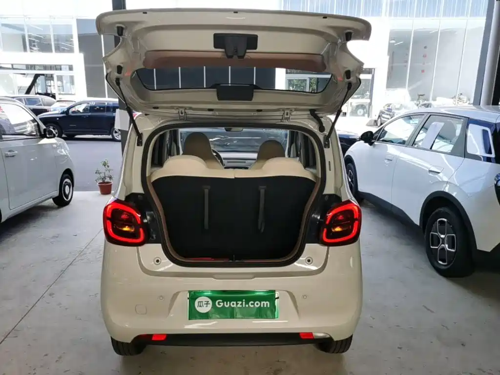 Wuling MINIEV — миниатюра 19