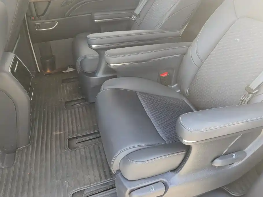 GAC Motor Trumpchi M8 — миниатюра 11