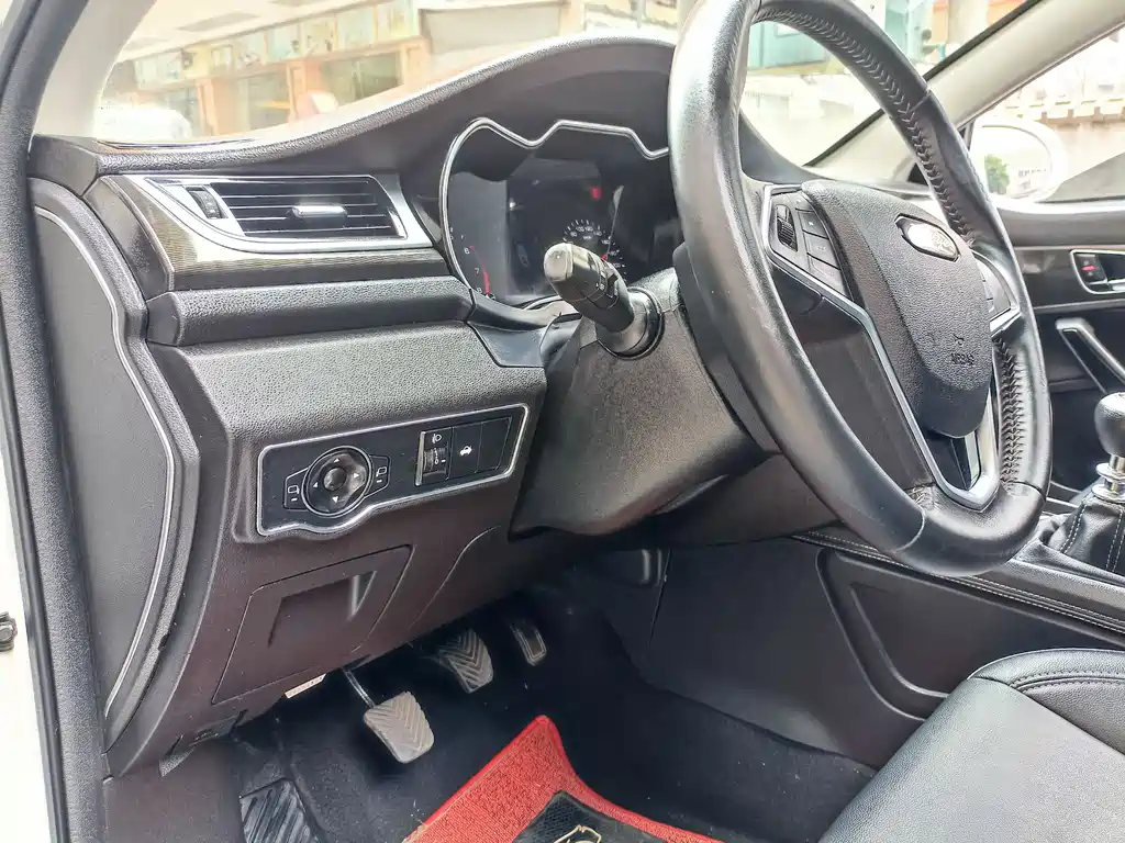 Zotye Zotye Z500 — миниатюра 20