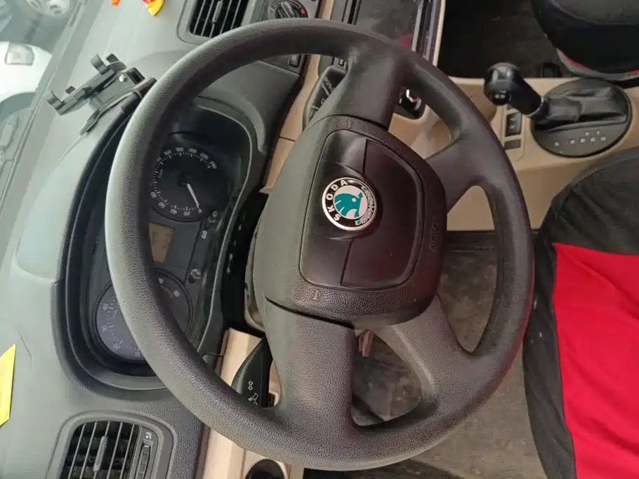 Skoda Fabia — миниатюра 15