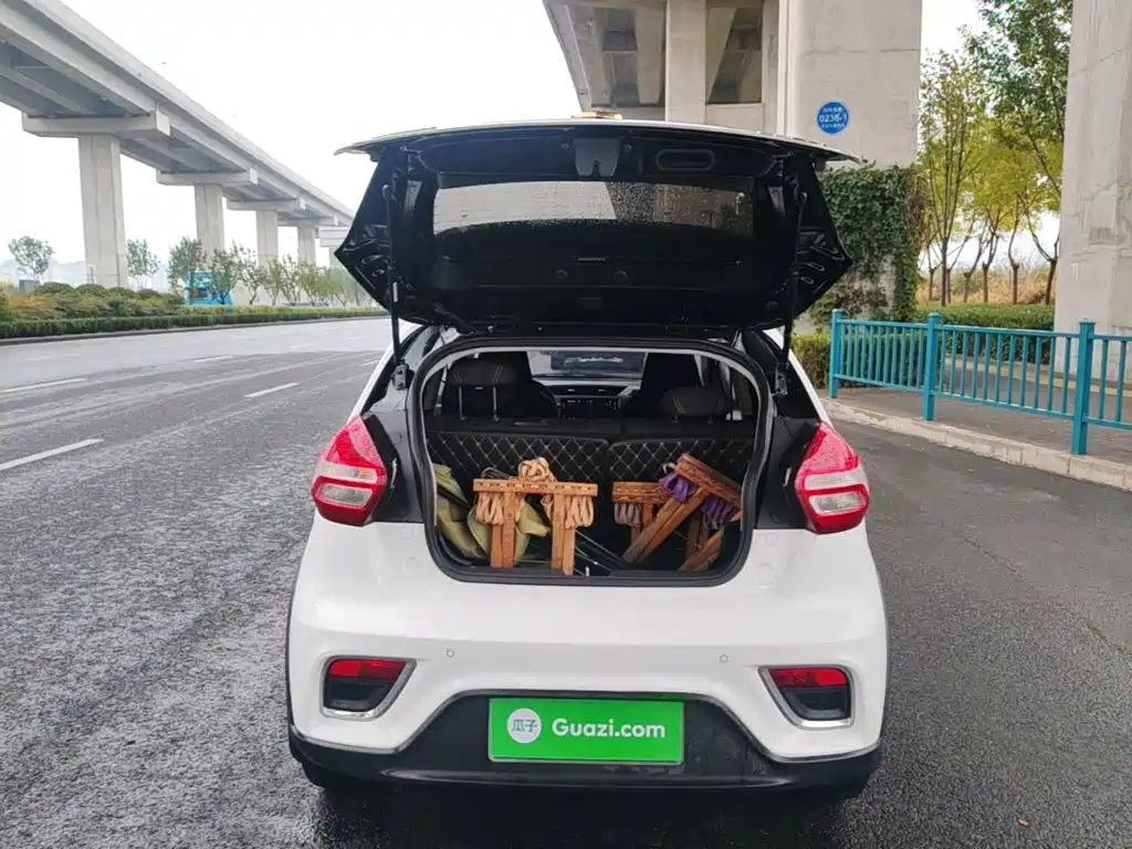 Geely Vision X1 — миниатюра 19