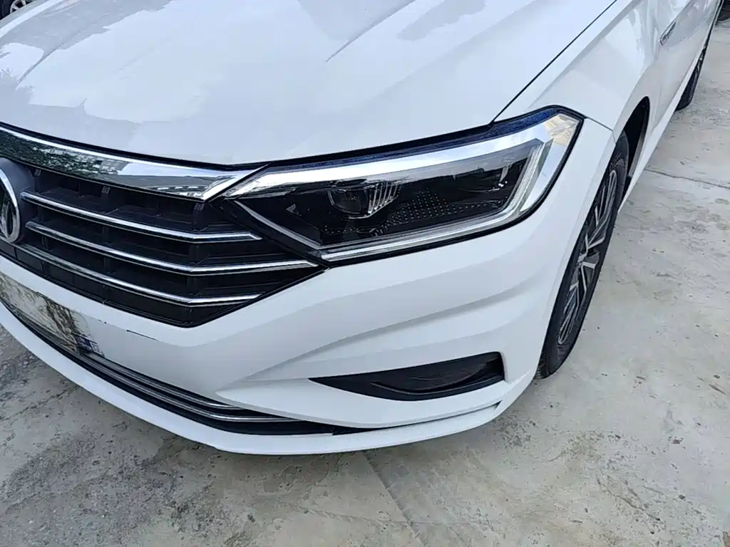 Volkswagen Sagitar — миниатюра 24