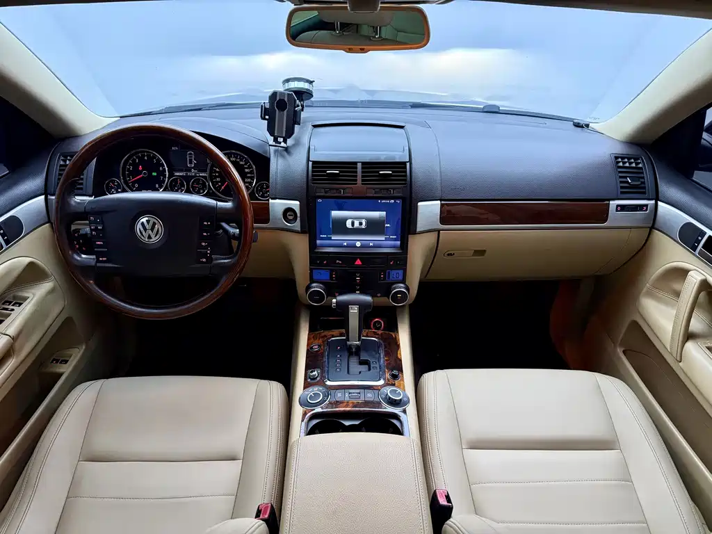 Volkswagen Touareg — миниатюра 9