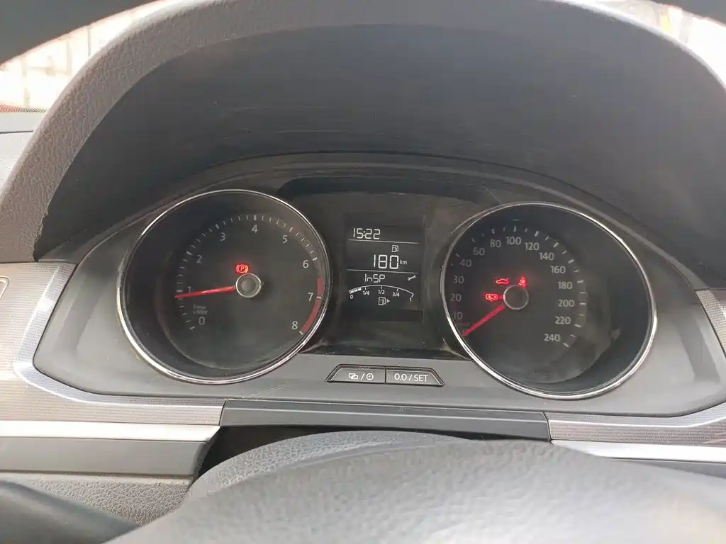 Volkswagen Bora — миниатюра 7