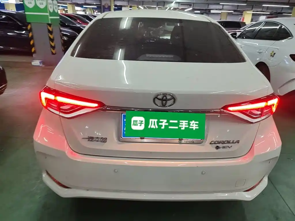 Toyota Corolla — миниатюра 6