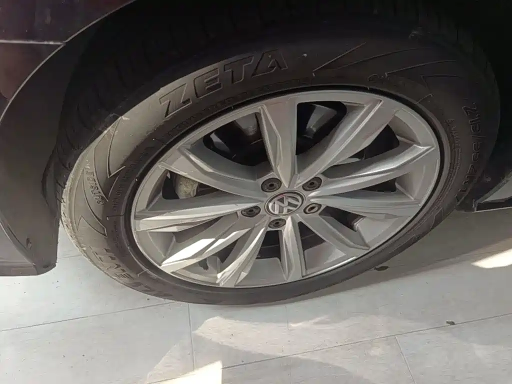 Volkswagen Passat — миниатюра 23