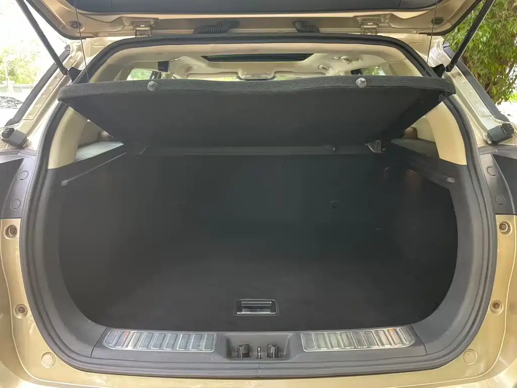 Geely Boyue — миниатюра 8