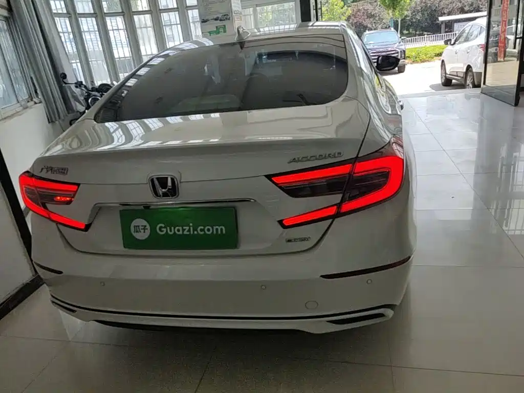 Honda Accord — миниатюра 4
