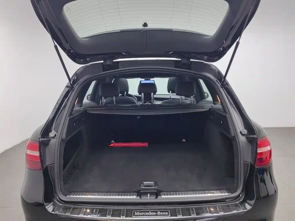 Mercedes-Benz GLC — миниатюра 16