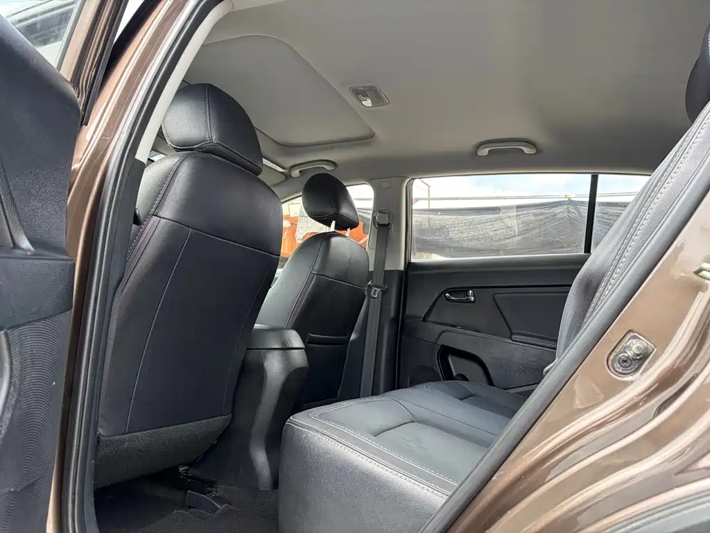 Kia Sportage — миниатюра 9
