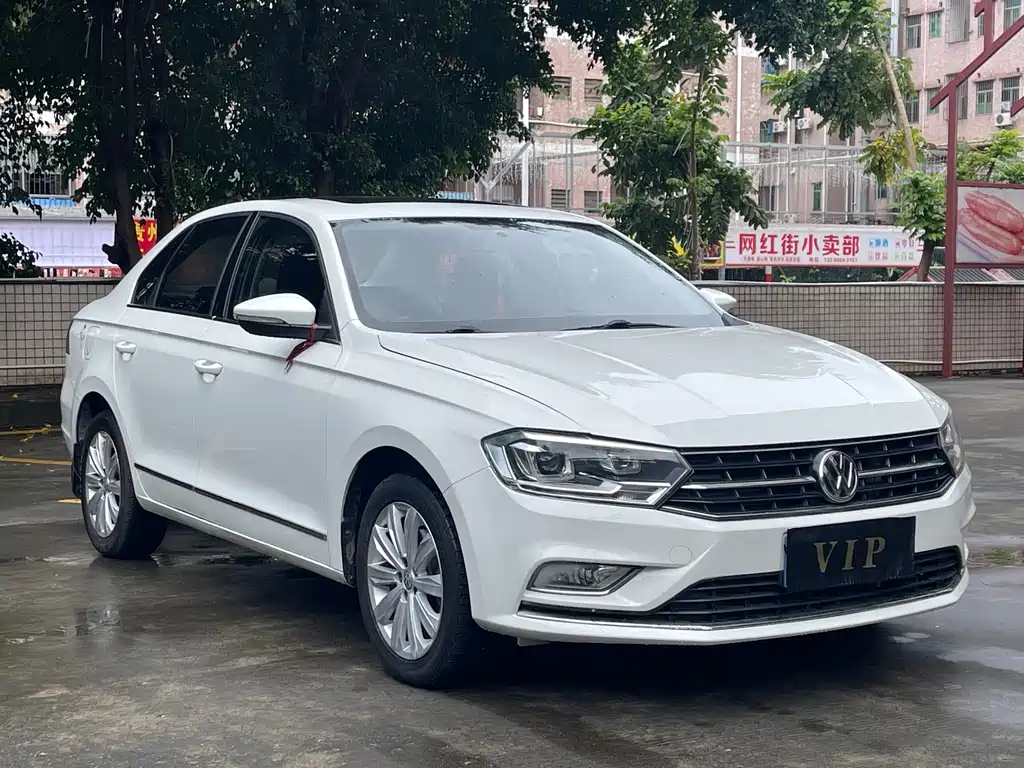 Volkswagen Bora 1.5L Auto Comfort Type, фото 3