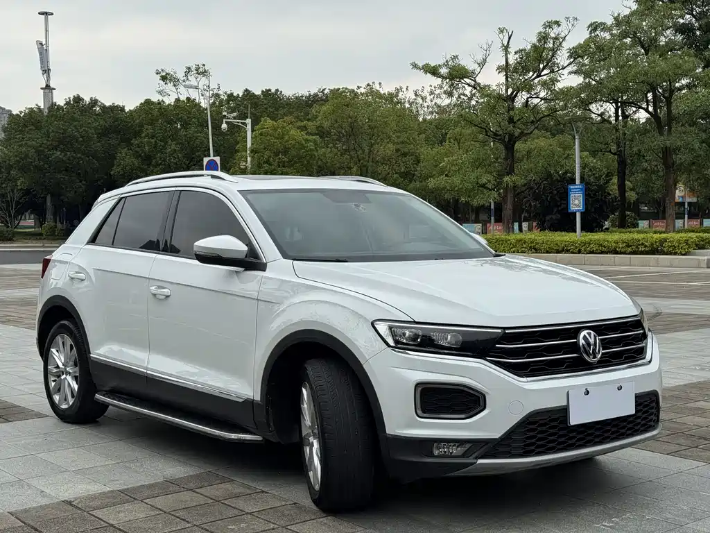 VOLKSWAGEN T ROC EXPLORING SONGS