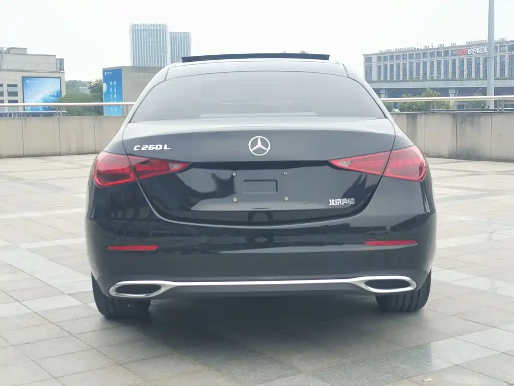 Mercedes-Benz C-Class — миниатюра 6