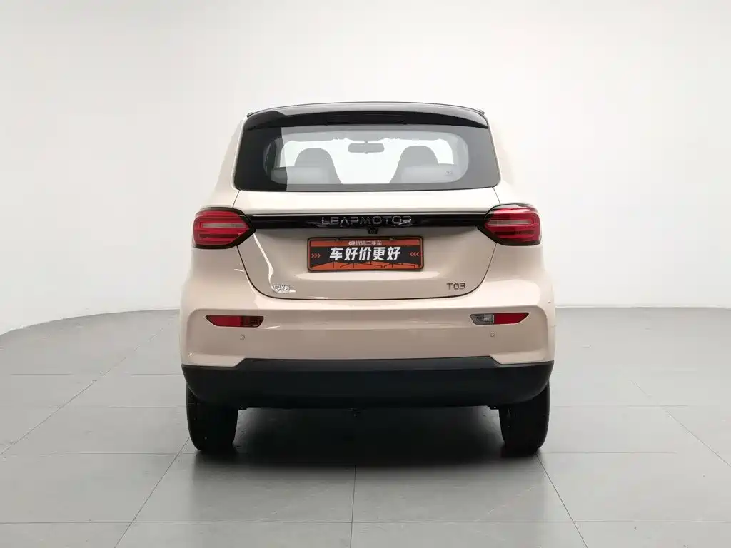 Leapmotor Leapmotor T03 — миниатюра 4