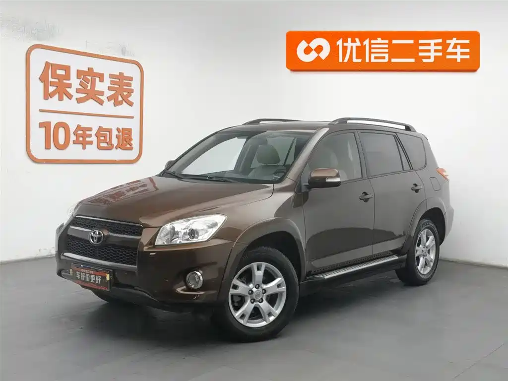 Toyota RAV4 2011