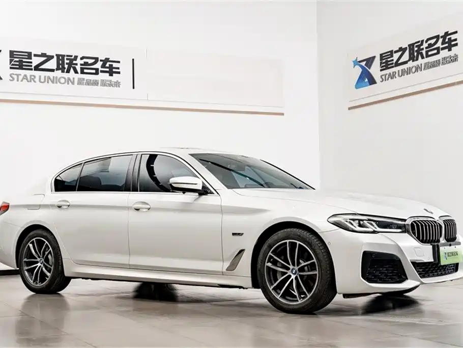 BMW 5 Series 5 2022 535Le M Sport