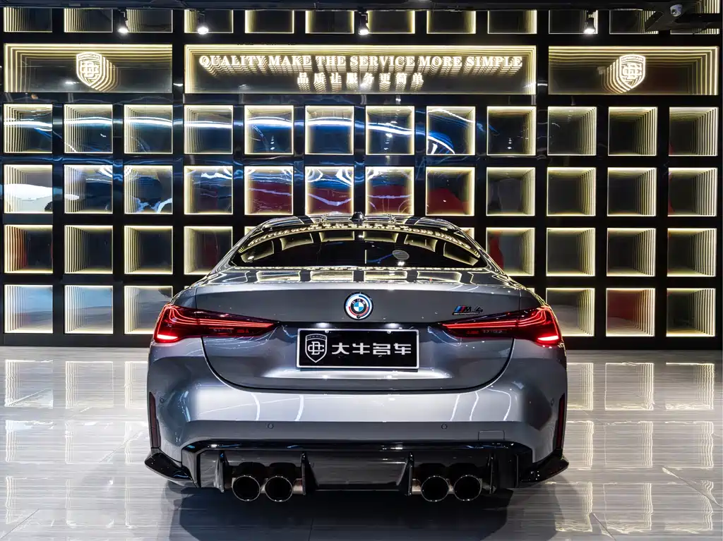 BMW M4 — миниатюра 5
