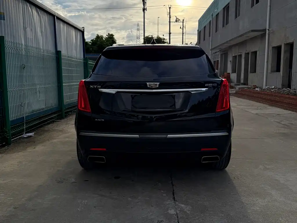 Cadillac XT5 — миниатюра 15