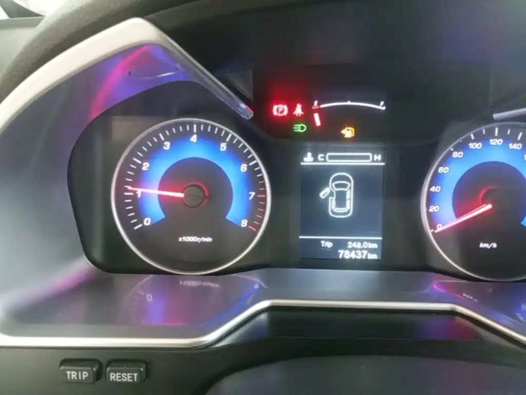 Geely Emgrand — миниатюра 12