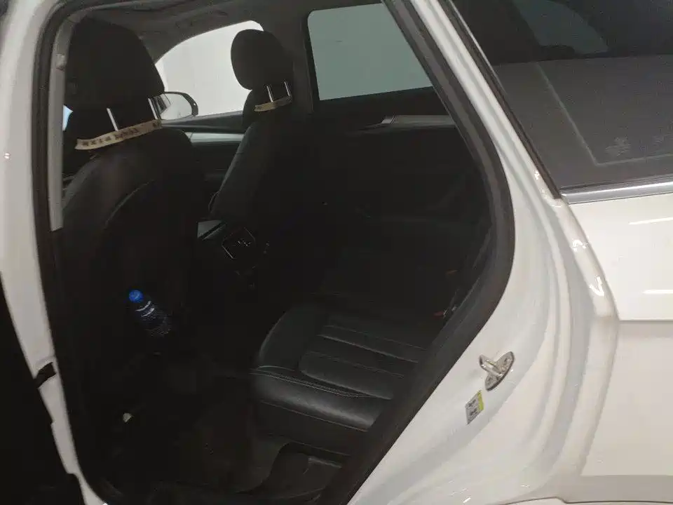 Audi Q5L — миниатюра 6