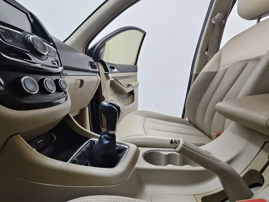 Baojun 730 — миниатюра 13
