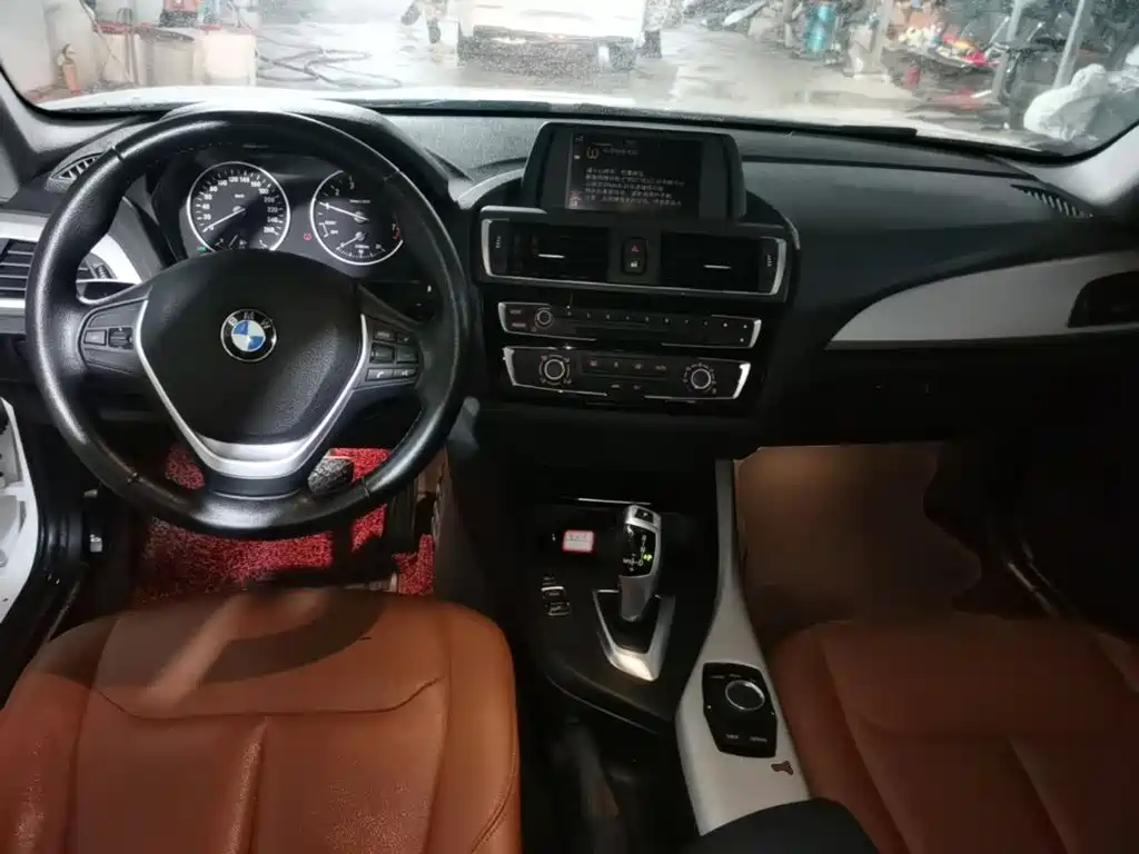 BMW 1 Series (Import) — миниатюра 6