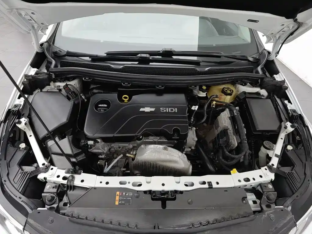 Chevrolet Cruze — миниатюра 6