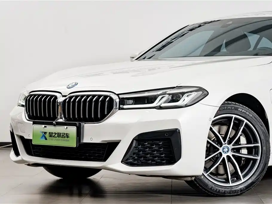 BMW 5 Series 5 2022 535Le M Sport