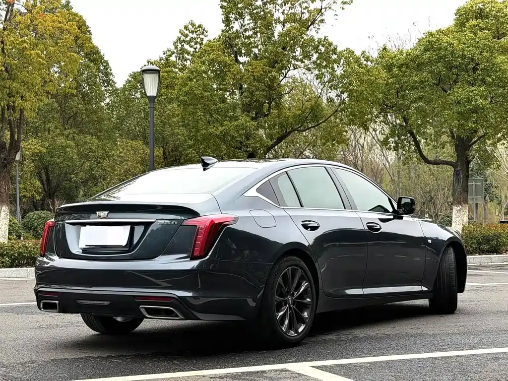 Cadillac CT5 — миниатюра 6