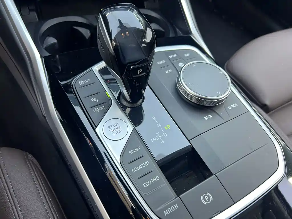 BMW 3 Series — миниатюра 15