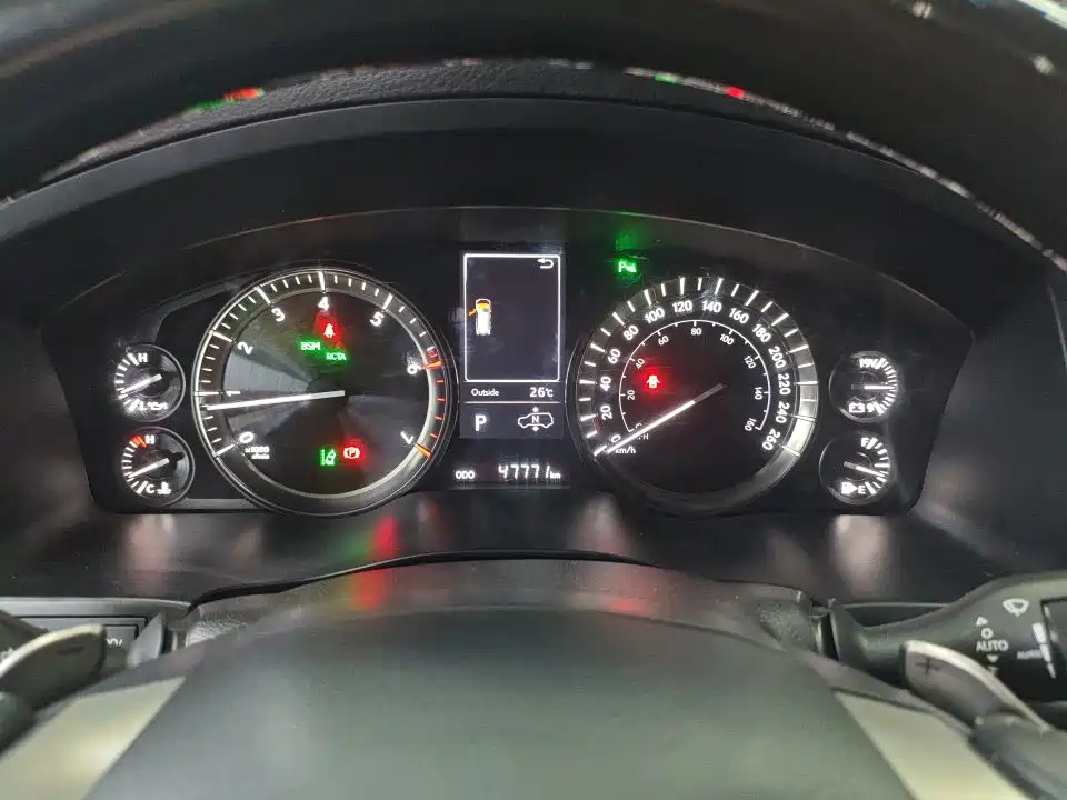 Lexus LX — миниатюра 3