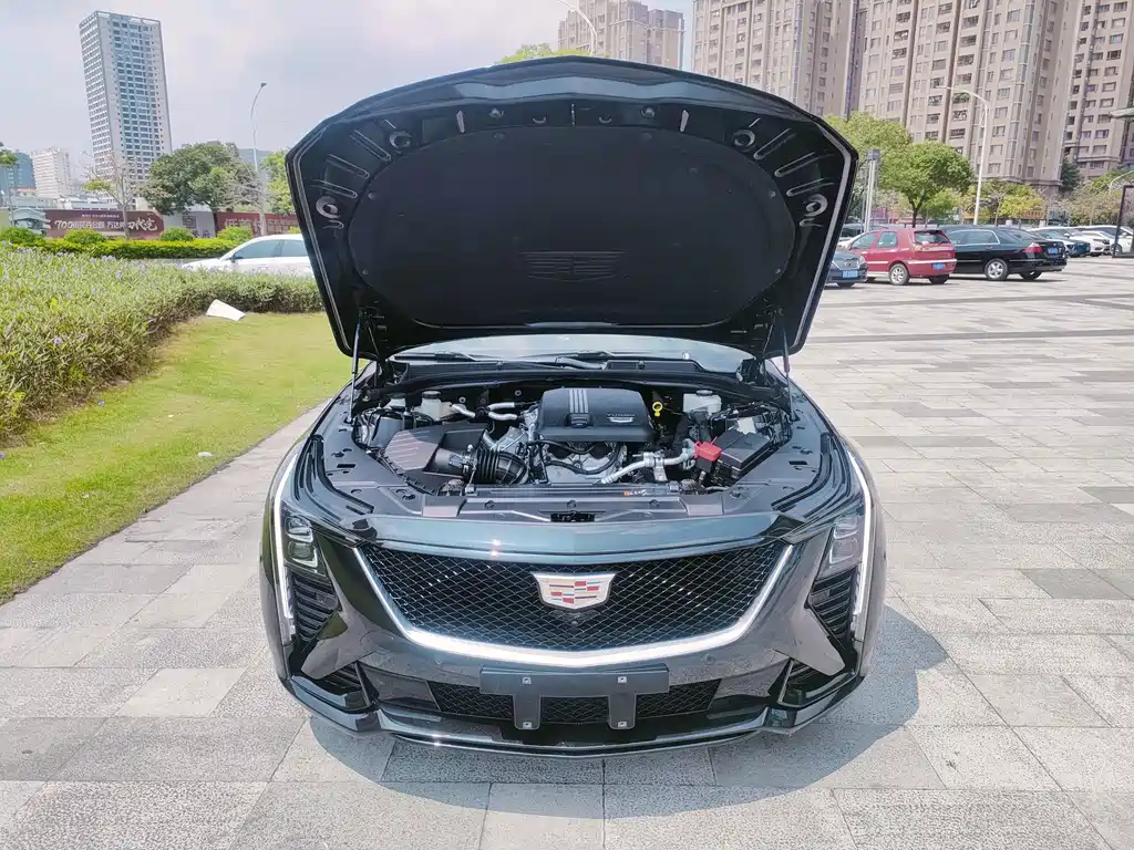 Cadillac CT5 — миниатюра 11